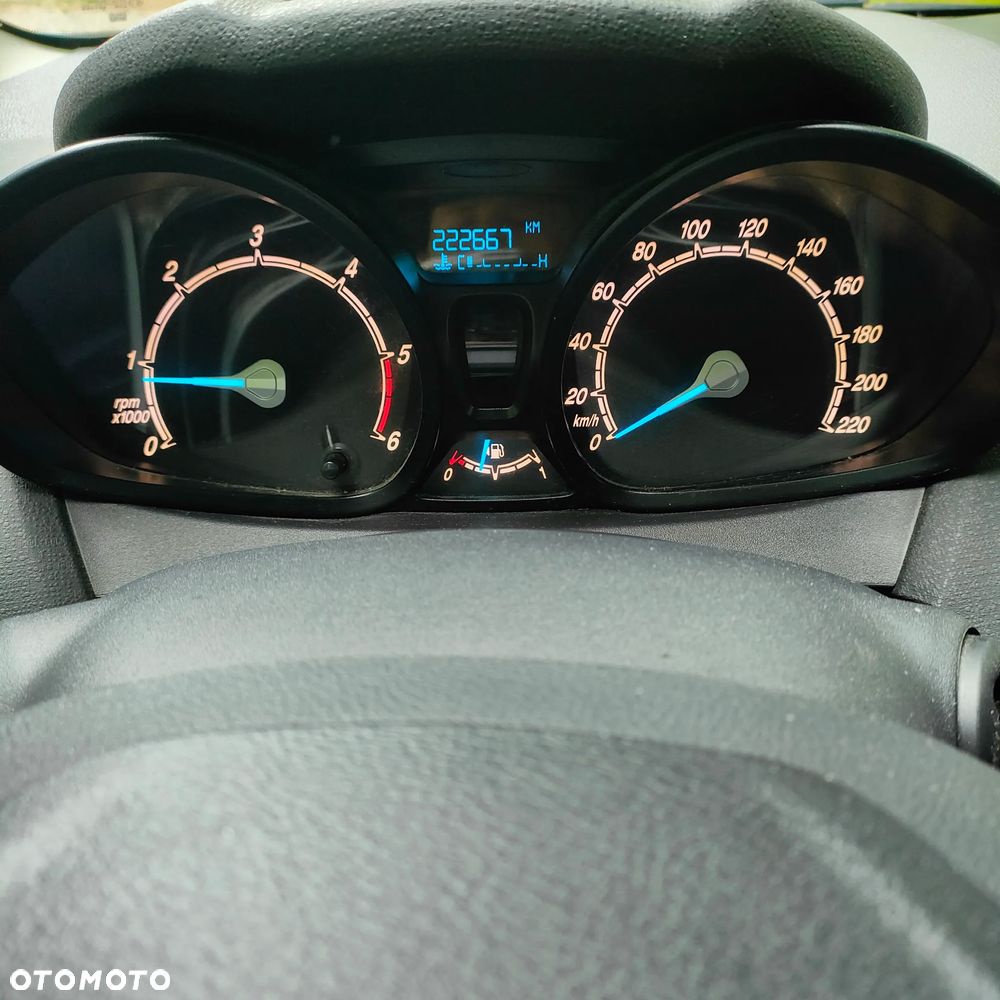 Ford Fiesta 1.5 TDCi Trend - 7