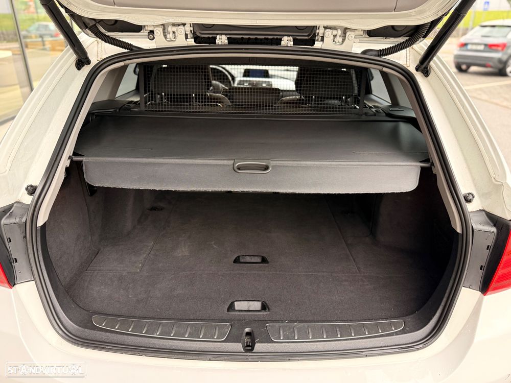 BMW 320 d Line Modern - 25