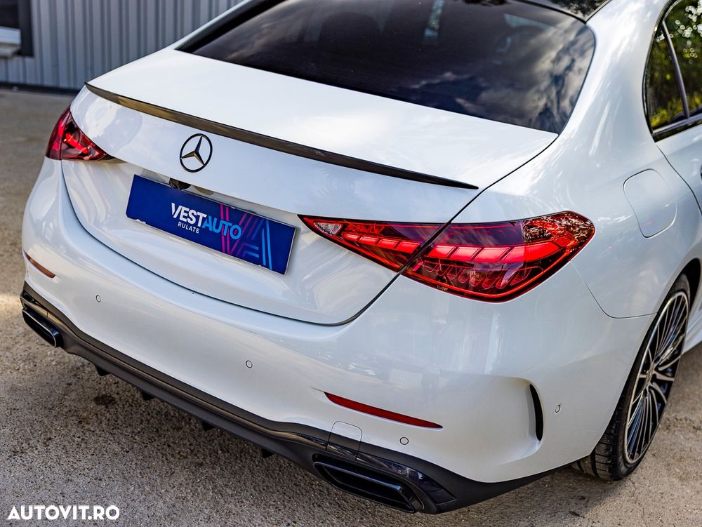 Mercedes-Benz C 200 4Matic 9G-TRONIC AMG Line - 38