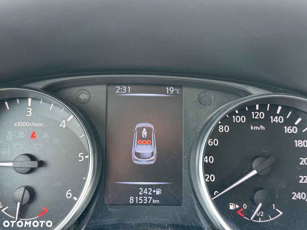 Nissan Qashqai - 24