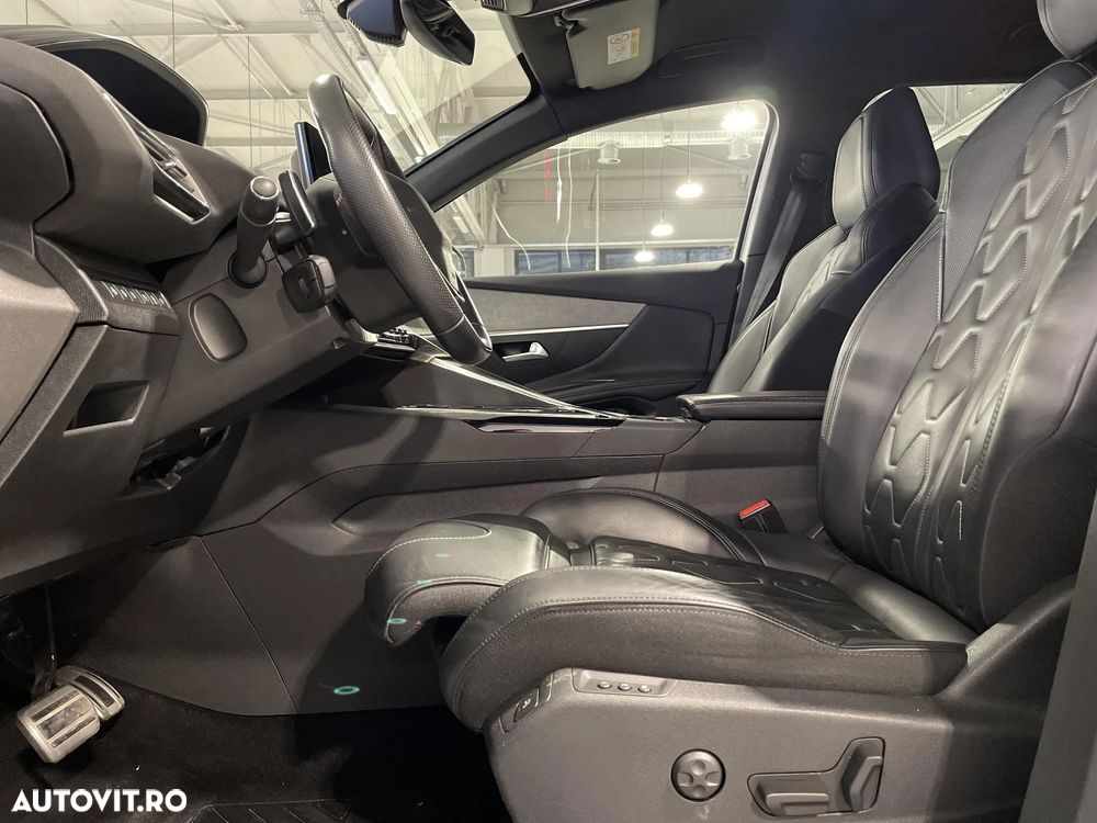 Peugeot 3008 Hybrid 225 e-EAT8 GT Pack - 23