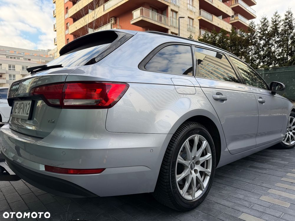 Audi A4 Avant - 33