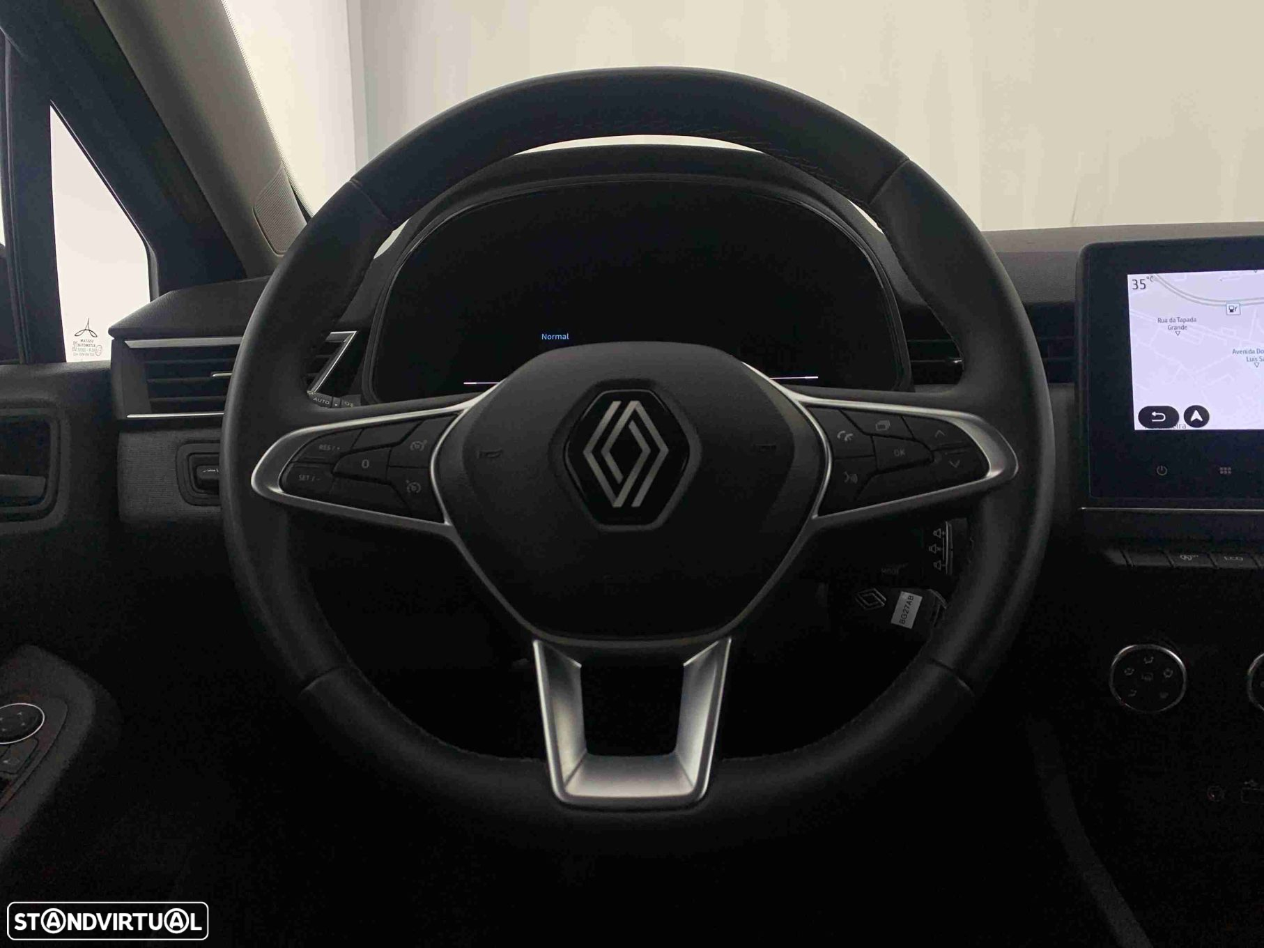 Renault Clio 1.0 TCe Evolution - 12