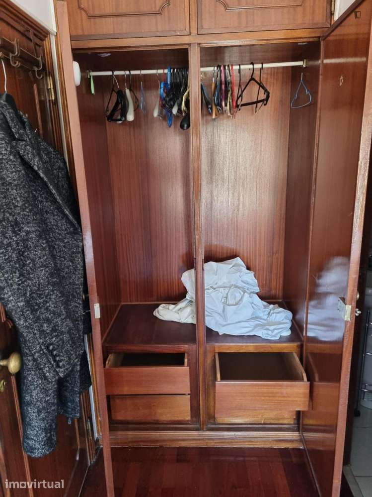 Quarto - localizado em Carcavelos Lisbon - Grande imagem: 4/10