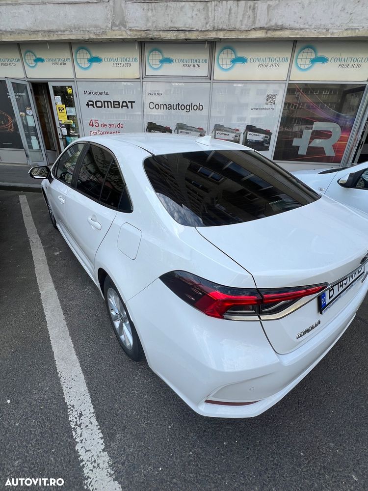 Toyota Corolla 1.8 HSD Dynamic - 9