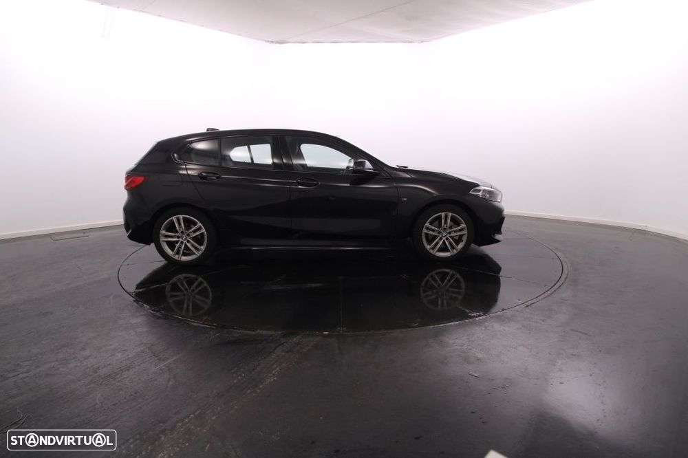 BMW 116 d Pack Desportivo M - 9