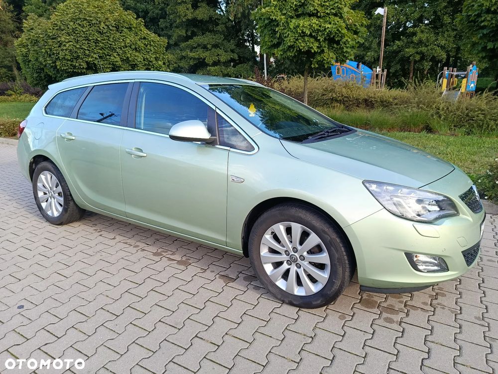 Opel Astra 1.4 T Cosmo - 1