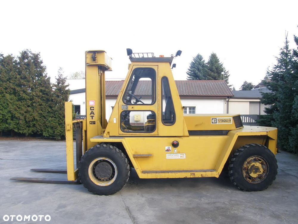 Caterpillar V300B 2300h 14000kg wózek widłowy z Niemiec - 15
