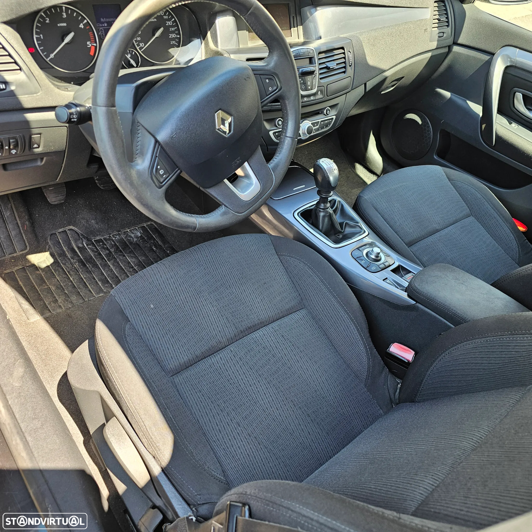 Renault Laguna 1.5 dCi Black Line - 21