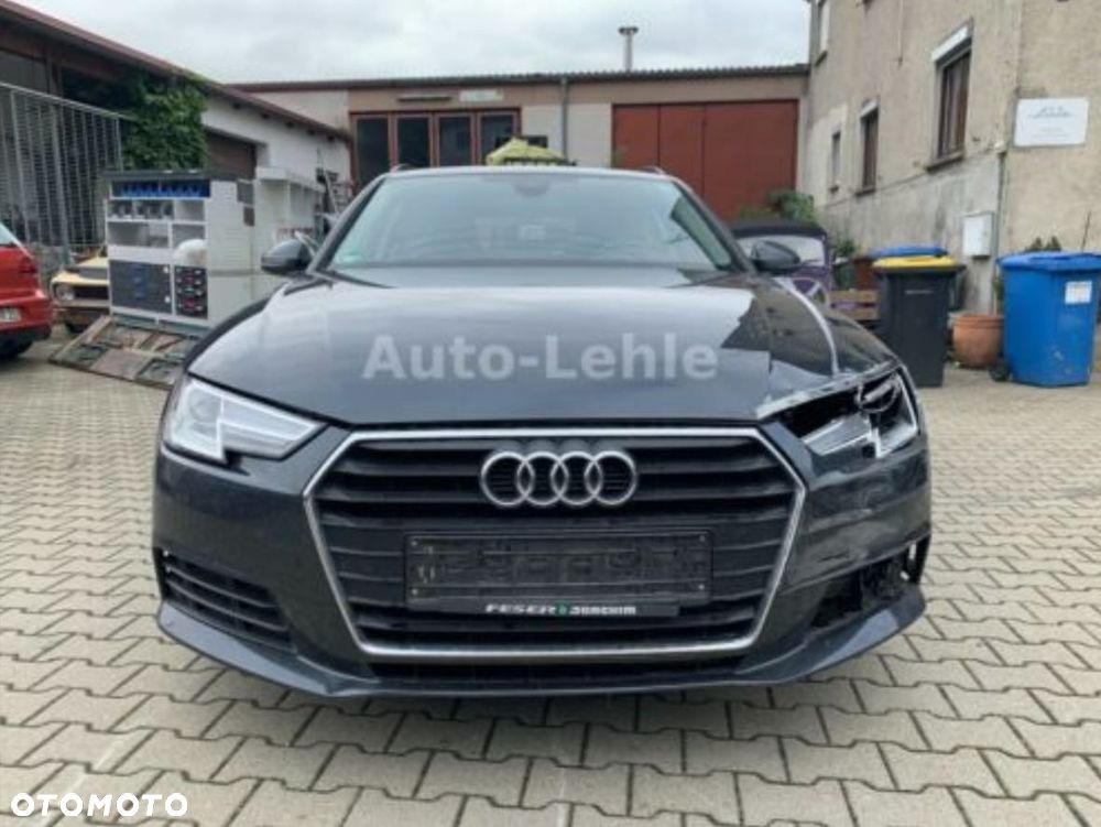Audi A4 Avant 2.0 TDI - 25