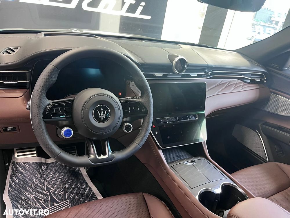 Maserati Grecale Modena - 10