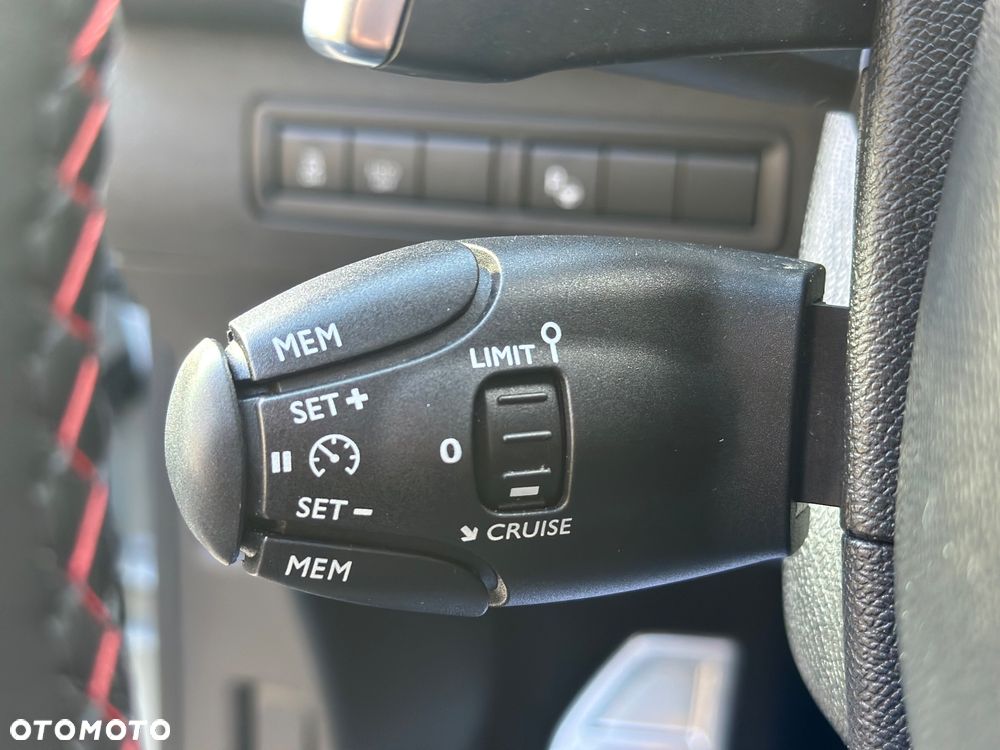 Peugeot 308 BlueHDi 180 EAT6 GT - 37