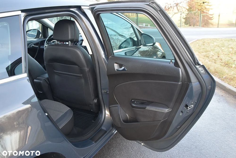 Opel Astra - 22