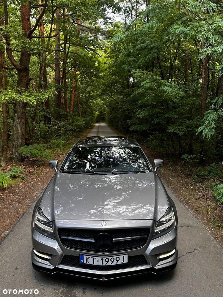 Mercedes-Benz CLS - 2