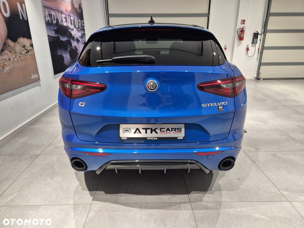 Alfa Romeo Stelvio 2.0 Turbo Veloce Q4 - 9