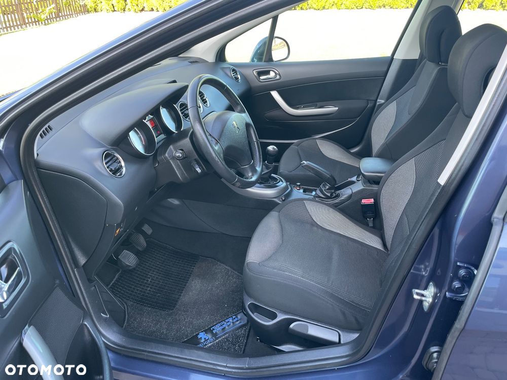 Peugeot 308 - 6