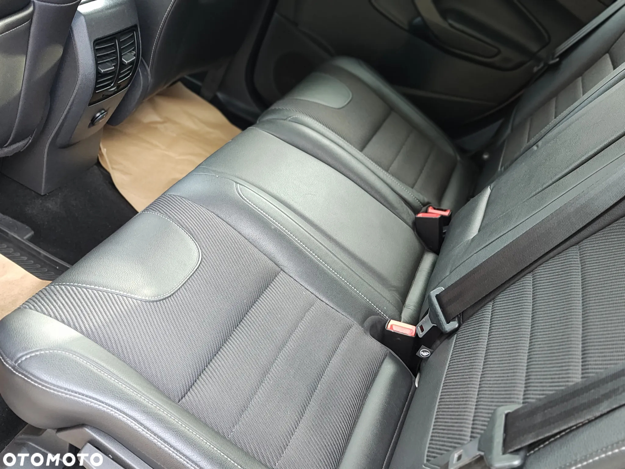 Ford Kuga 2.0 TDCi 4WD Titanium - 13