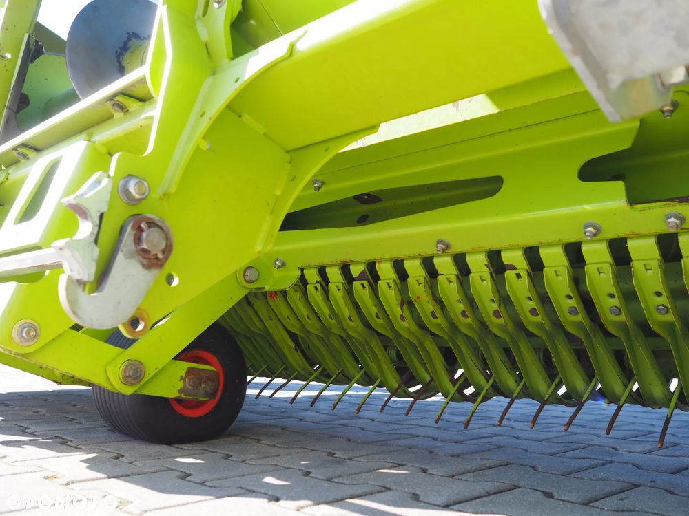 Claas PICK UP 300 HD - 7