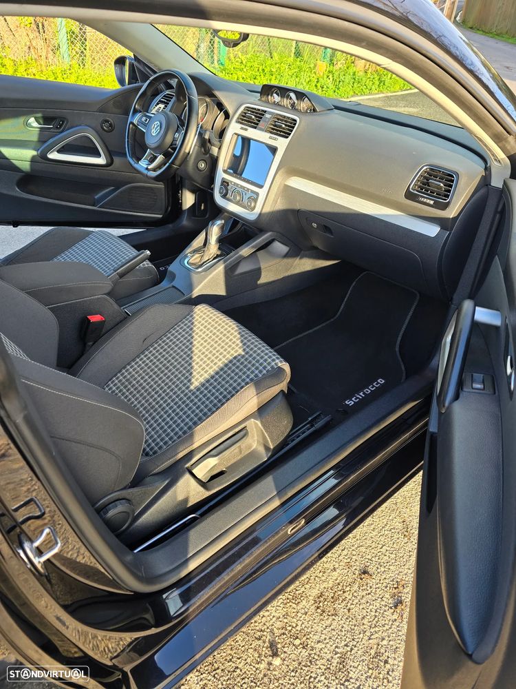 VW Scirocco 2.0 TDI (Blue Motion Technologie) DSG - 7