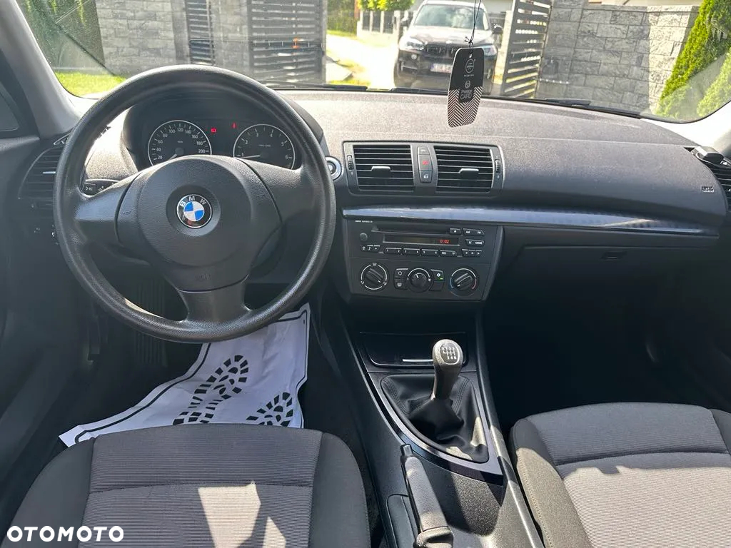 BMW Seria 1 116i - 12