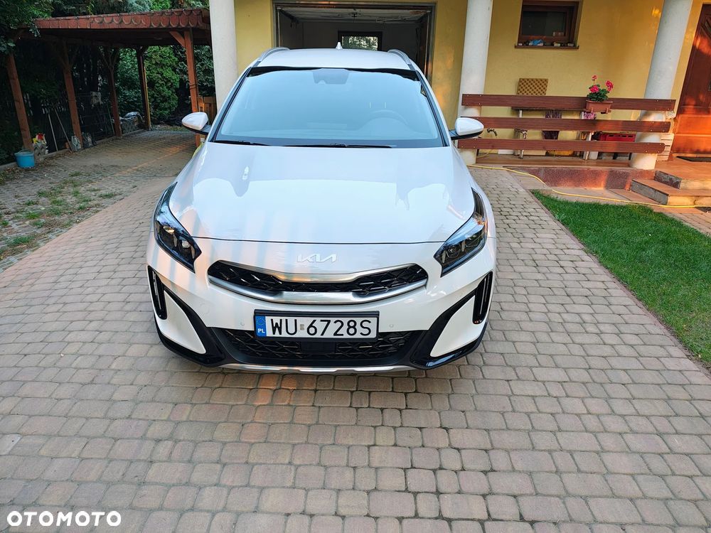 Kia XCeed 1.5 T-GDI M - 3