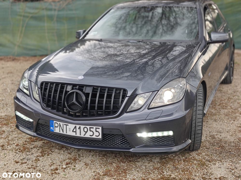 Mercedes-Benz Klasa E 350 CDI DPF BlueEFFICIENCY 7G-TRONIC Avantgarde - 17