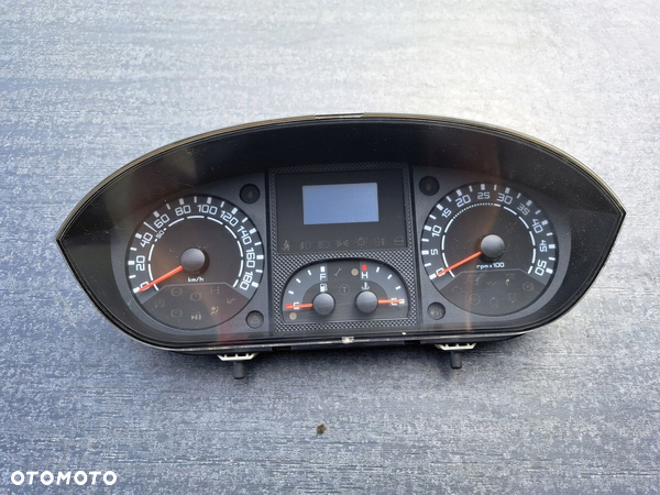 IVECO DAILY IV 06-12 LICZNIK ZEGARY 69502589 1