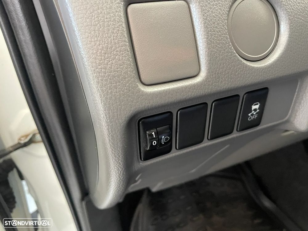 Mitsubishi L200 2.4 DI-D CD - 11
