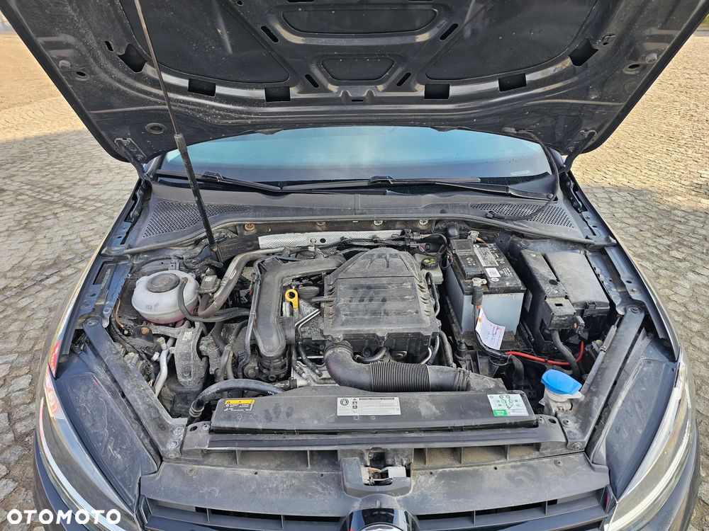 Volkswagen Golf 1.0 TSI Comfortline - 31