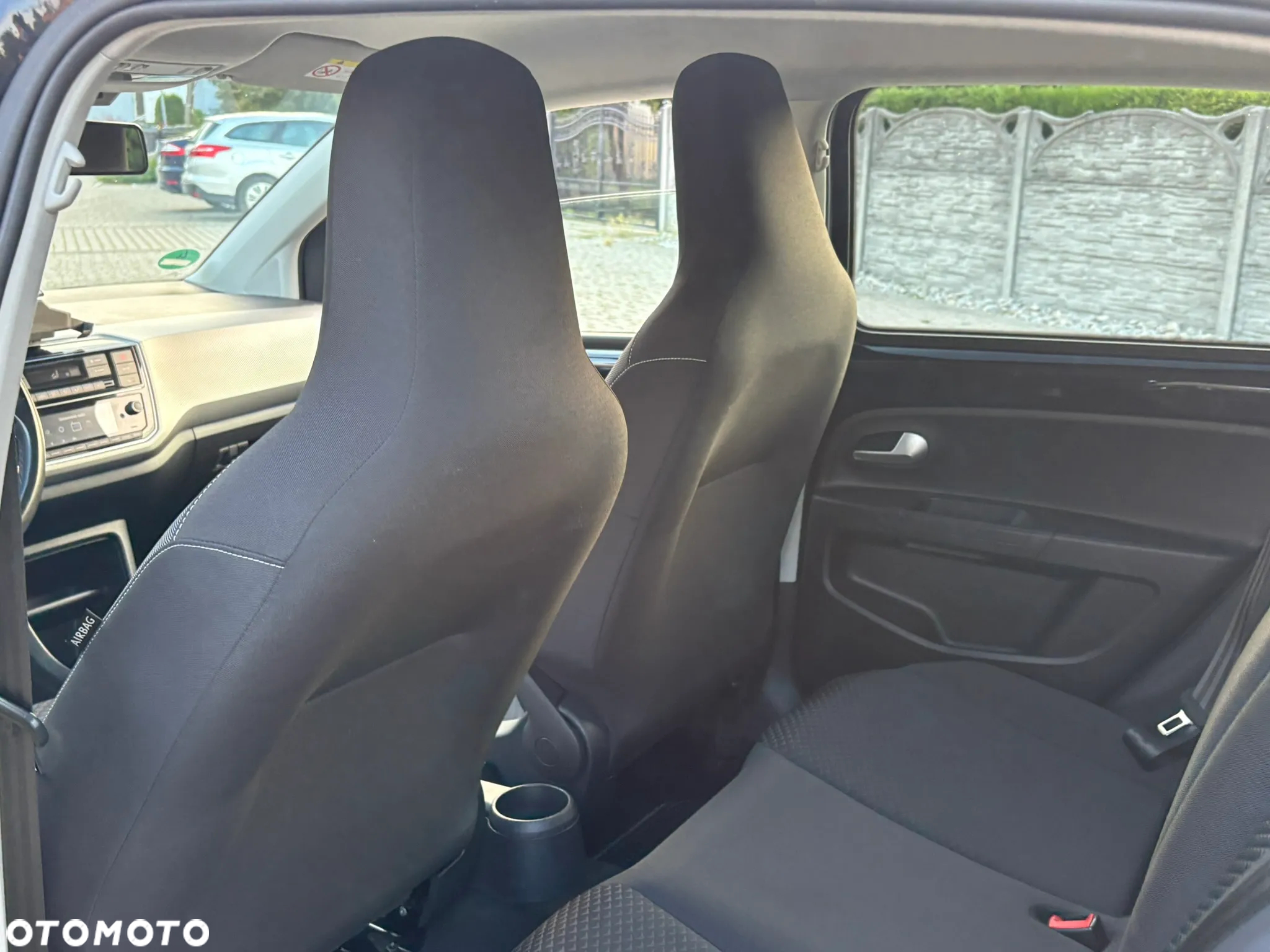 Volkswagen up! e-up Max - 11