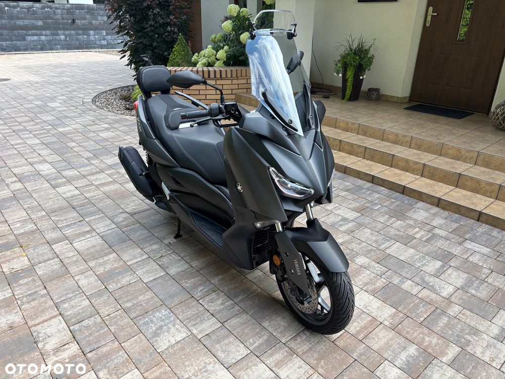 Yamaha X-max - 4