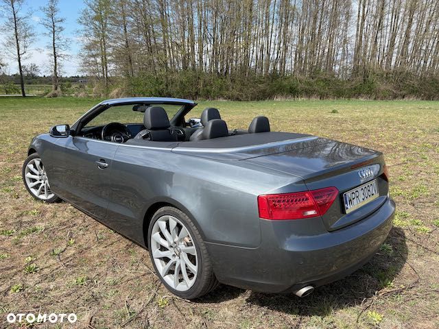 Audi A5 Cabrio - 5