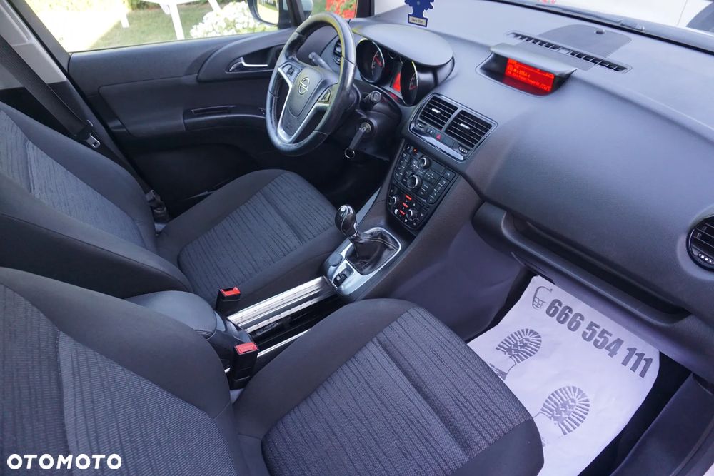 Opel Meriva - 32