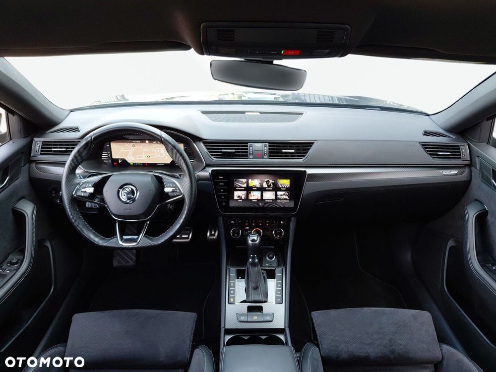 Skoda Superb 2.0 TDI SCR Sportline DSG - 17