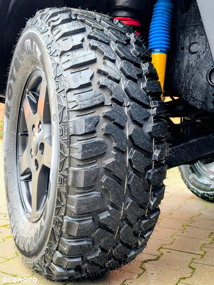 Jeep Grand Cherokee - 12