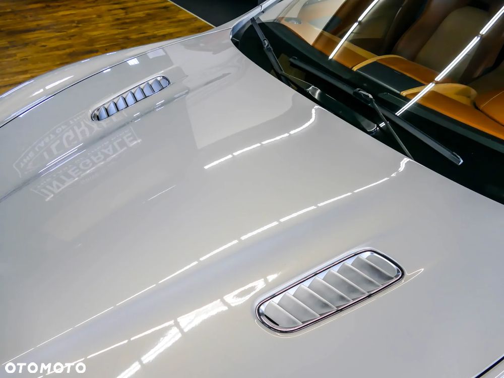 Aston Martin Rapide Luxe Touchtronic II - 31