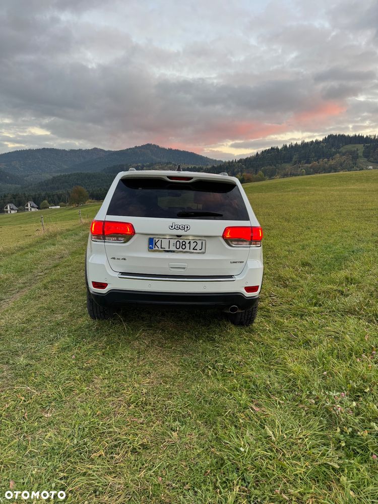 Jeep Grand Cherokee - 10