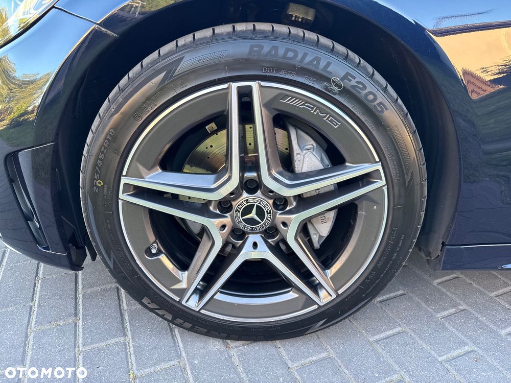 Mercedes-Benz Klasa C 200 d 9G-TRONIC AMG Line - 22