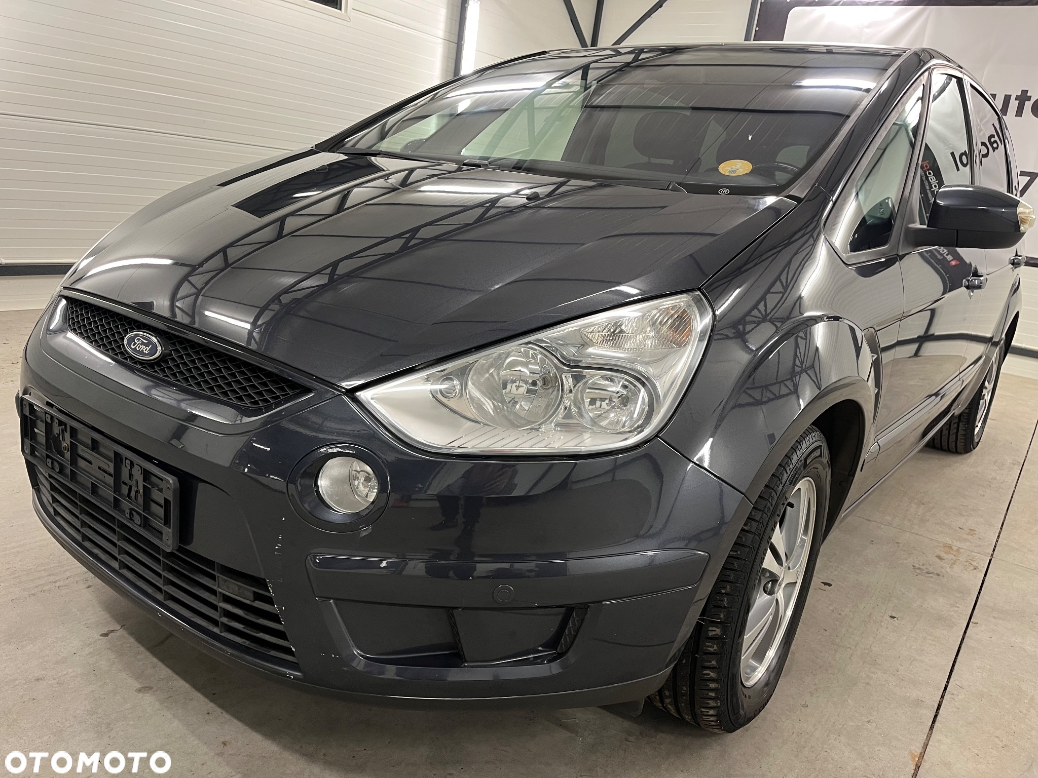 Ford S-Max 1.8 TDCi Trend - 28
