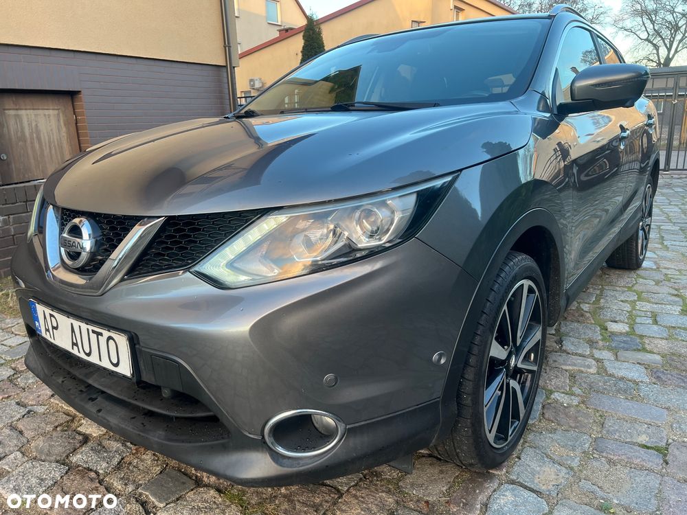 Nissan Qashqai 1.2 DIG-T 360 - 1