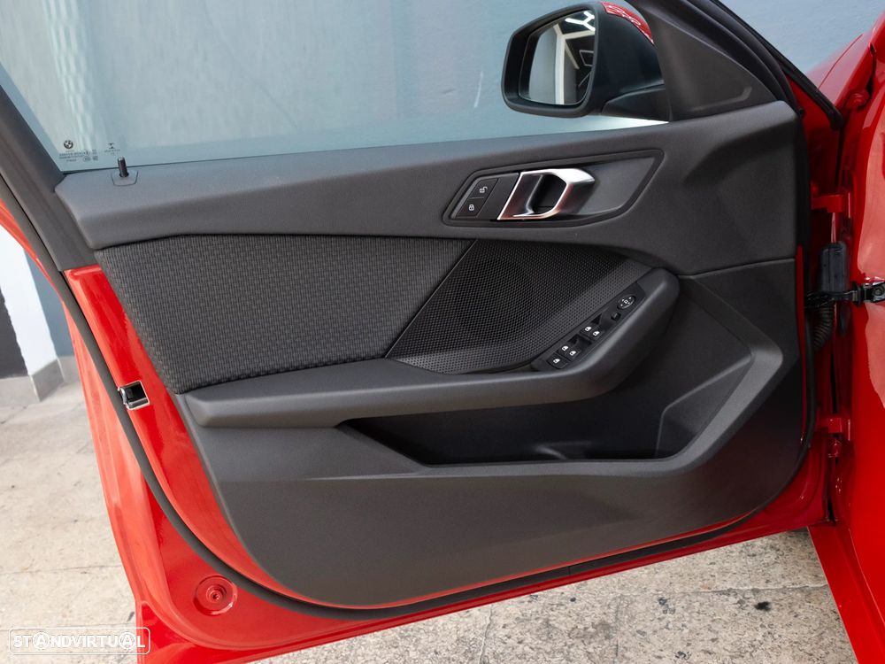 BMW 116 d Corporate Edition Auto - 16