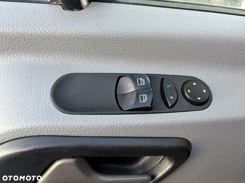 Volkswagen Crafter - 14