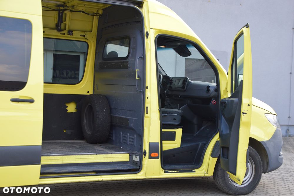 Mercedes-Benz SPRINTER L2H2 - 16