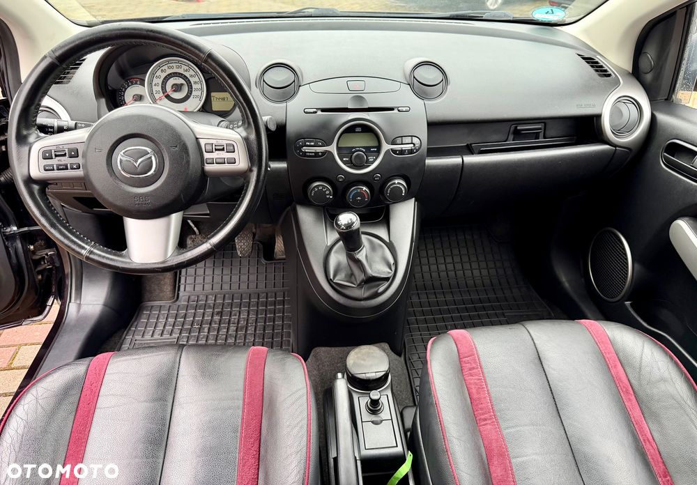 Mazda 2 1.5 Dynamic - 10