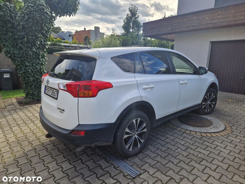 Toyota RAV4 2.0 D-4D 4x4 Comfort - 4