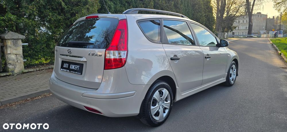 Hyundai i30 i30cw 1.4 Comfort - 6