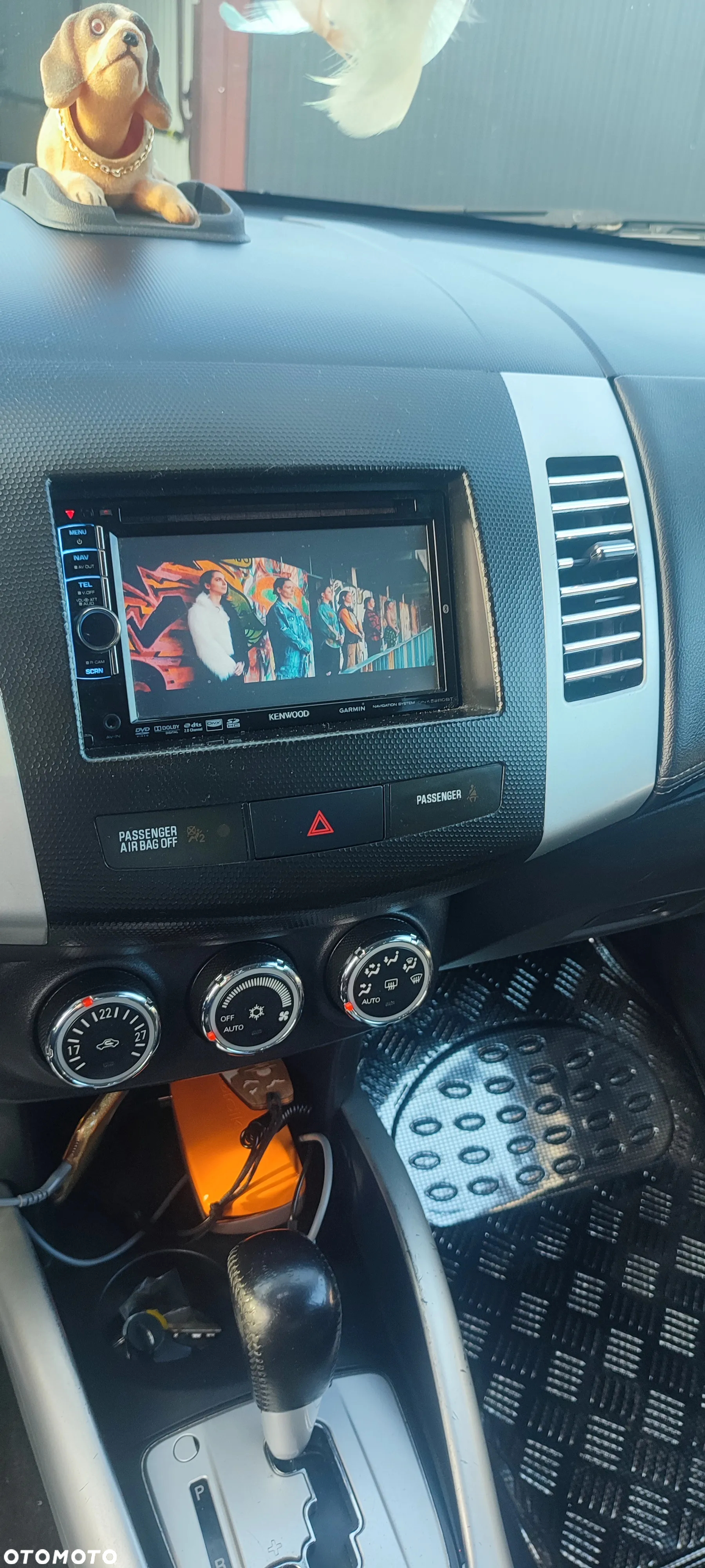 Mitsubishi Outlander 2.0 Intense + NAVI 2WD EU5 CVT - 13