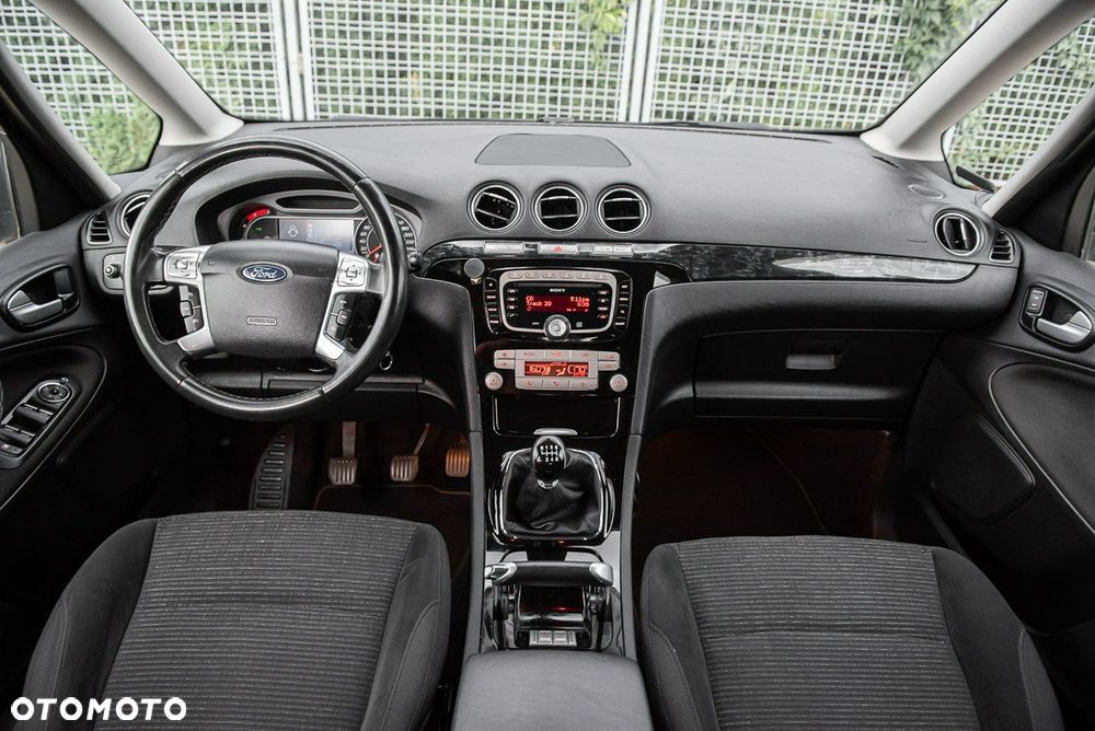 Ford Galaxy 2.0 TDCi Ghia - 5