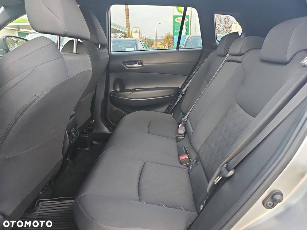 Toyota Corolla Cross - 14