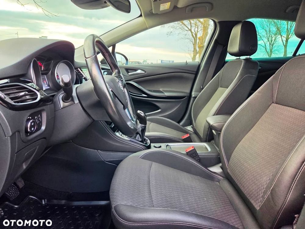 Opel Astra 1.4 Turbo Start/Stop Innovation - 27